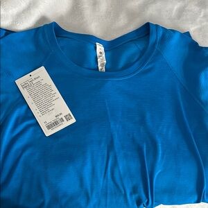 Lululemon Poolside blue Athletic swiftly tech short sleeve